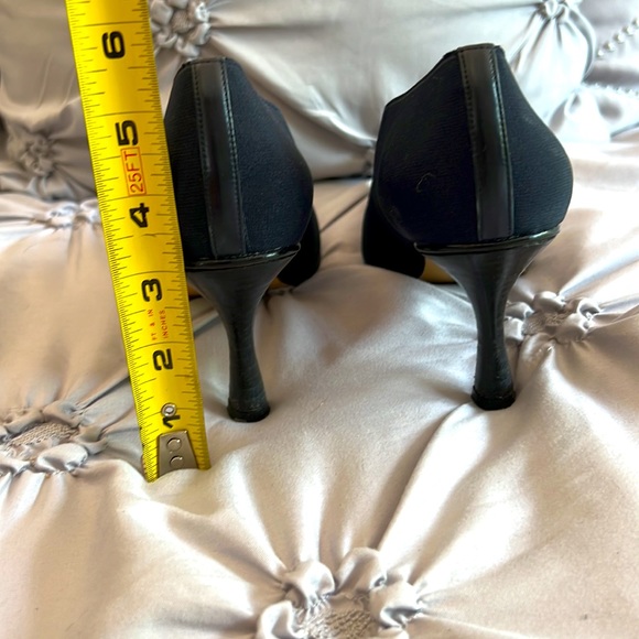 RED by RAMON TENZA Navy Blue Heels, STUNNING! Size 7.5 - Picture 6 of 12